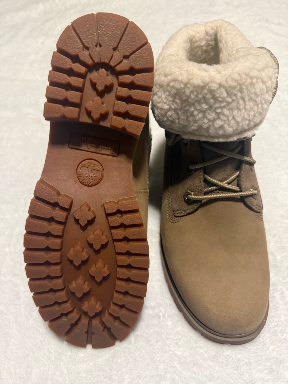 Timberland Women’s Tan Nubuck Sherpa Collar Waterproof Boots
